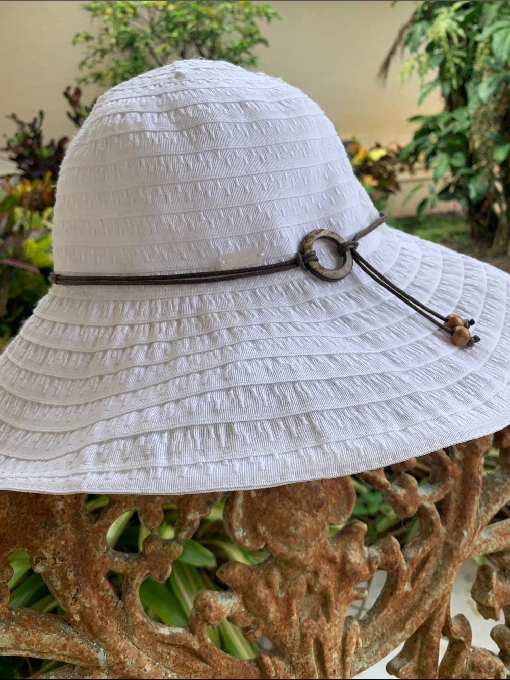 Betmar New York Coconut Ring Safari Beaded White Sun Hat UPF 50+